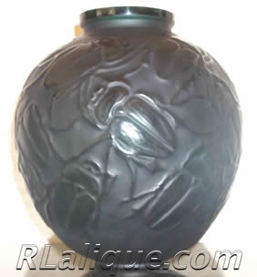 R.Lalique Vase Gros Scarabees Fake - Not by Rene Lalique