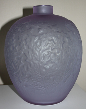 Acanthes Copy Of Rene Lalique Vase With Unfinished Rim