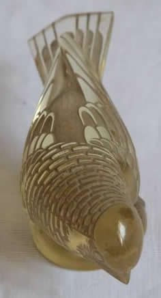 R. Lalique Chardonneret Timide Paperweight