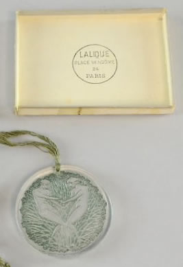 R. Lalique Deux Danseuses Pendant