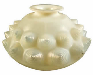 R. Lalique Dordogne Vase