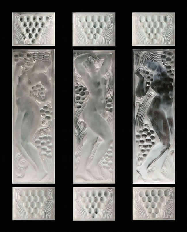 R. Lalique Figurine Et Raisins Bras Leves Panel
