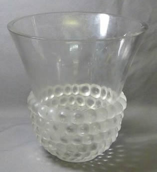 R. Lalique Graines Vase