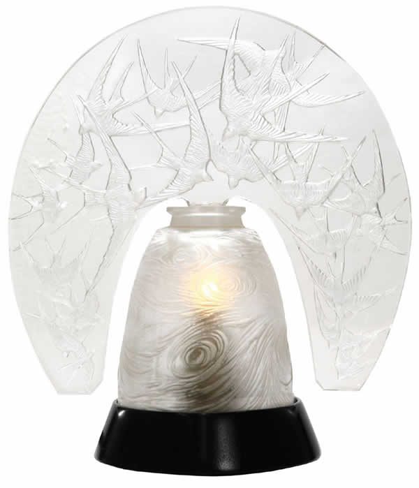 R. Lalique Hirondelles Lamp