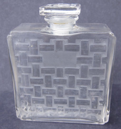 R. Lalique Lilas Perfume Bottle