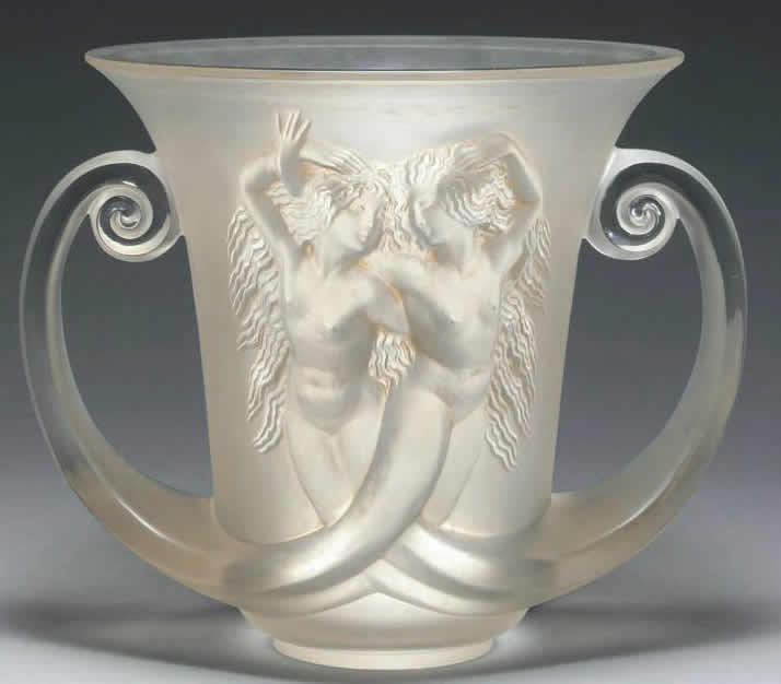 R. Lalique Nadica Vase