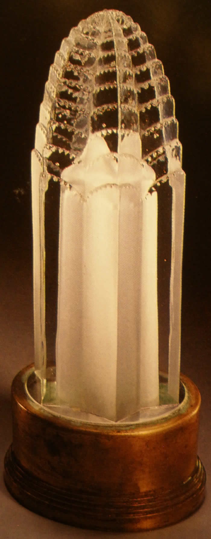 R. Lalique Normandie Lamp