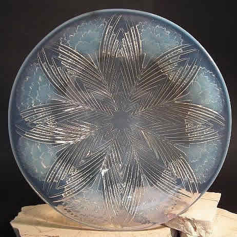 Rene Lalique Oeillets Bowl