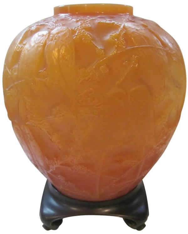R. Lalique Perruches Vase