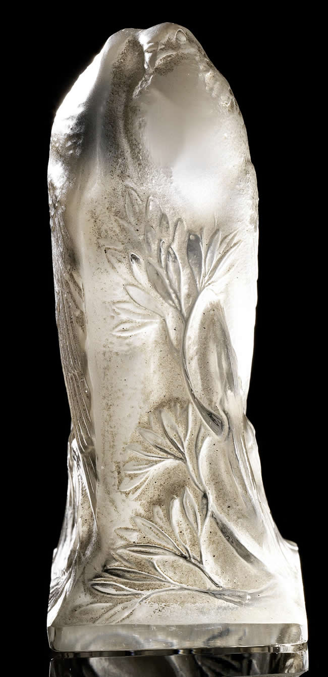R. Lalique Pigeons Seal