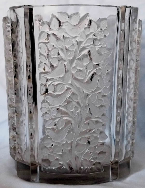 R. Lalique Quatre Panneaux Vase