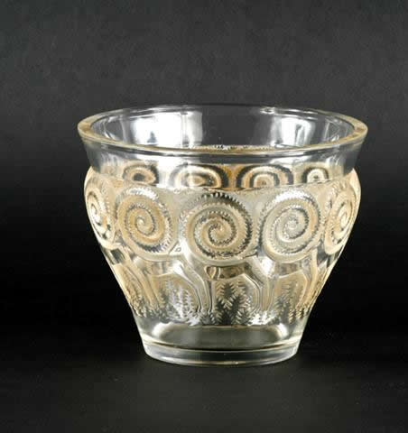 R. Lalique Rennes Vase