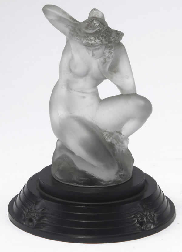 R. Lalique Sirene On Masques Base Statue