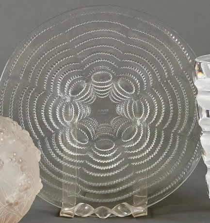 R. Lalique Vagues Plate