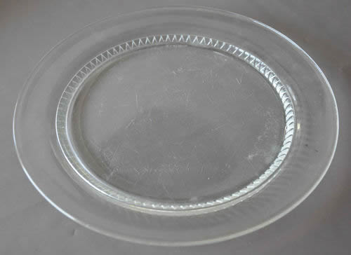 R. Lalique Vouvray Plate