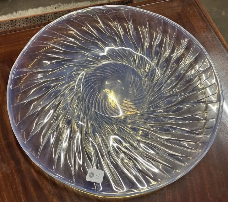 R. Lalique Algues Plate
