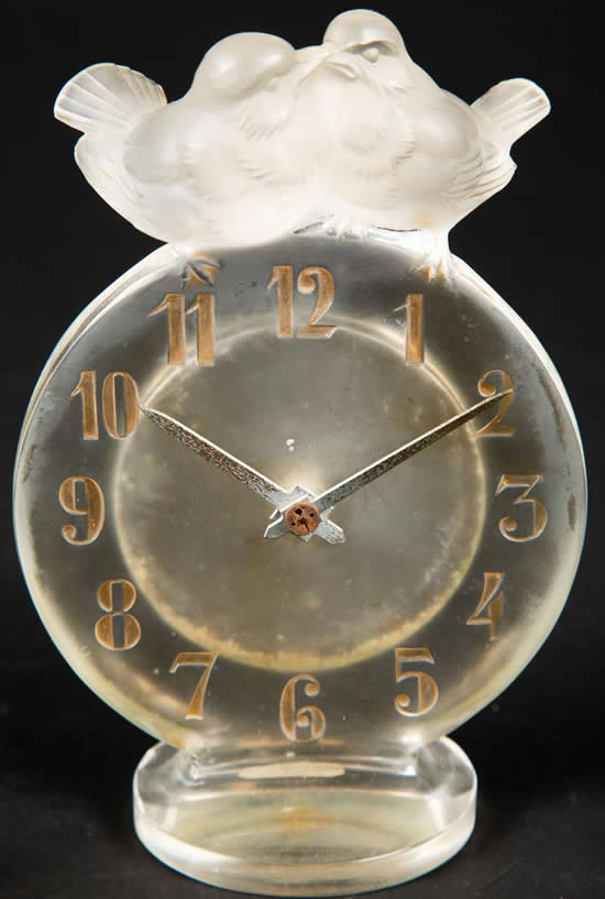 R. Lalique Antoinette Clock