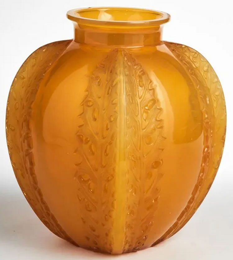 Rene Lalique Vase Chardons
