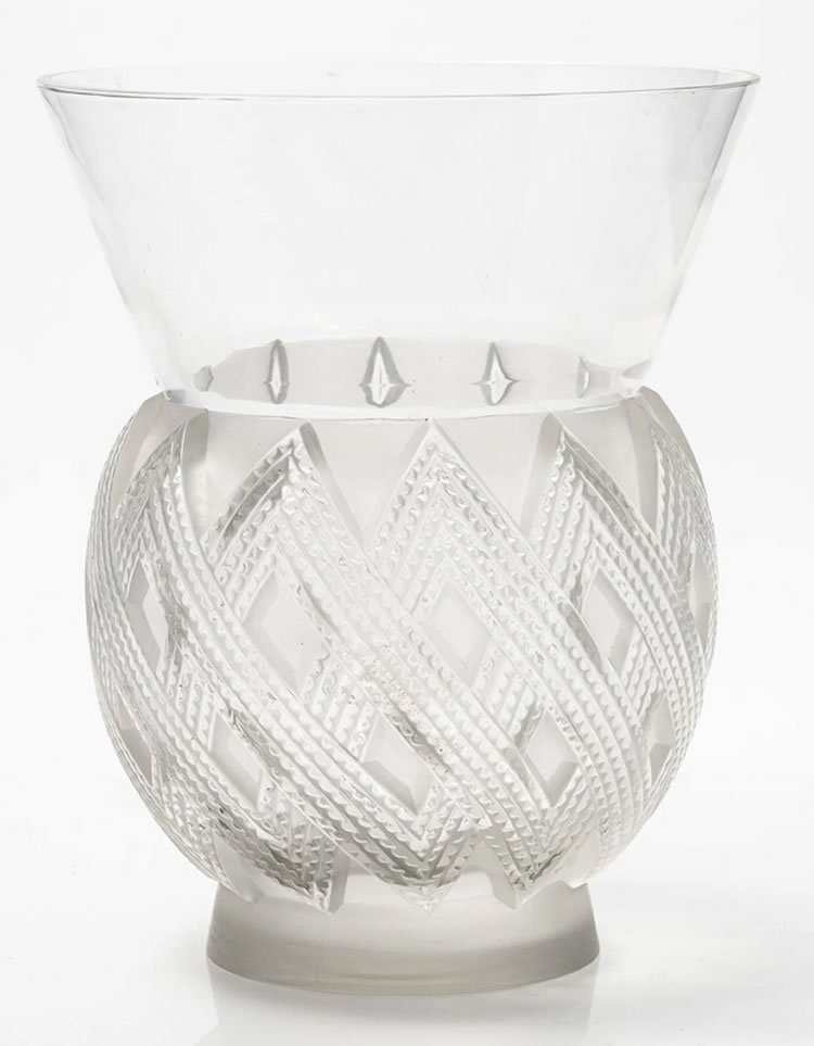 R. Lalique Entrelacs Vase