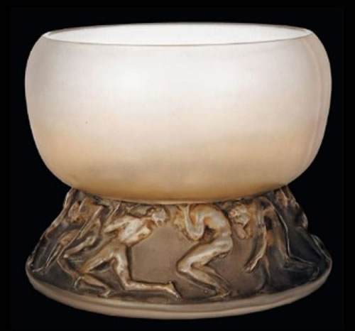 R. Lalique Lutteurs Vase