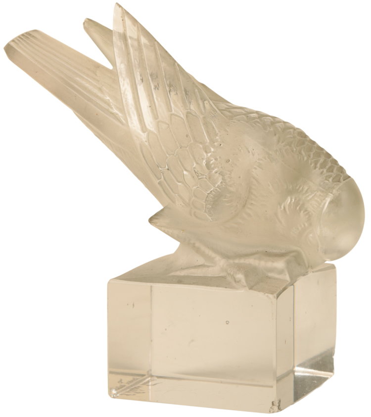 R. Lalique Moineau Sur Socle Ailes Croisees Paperweight
