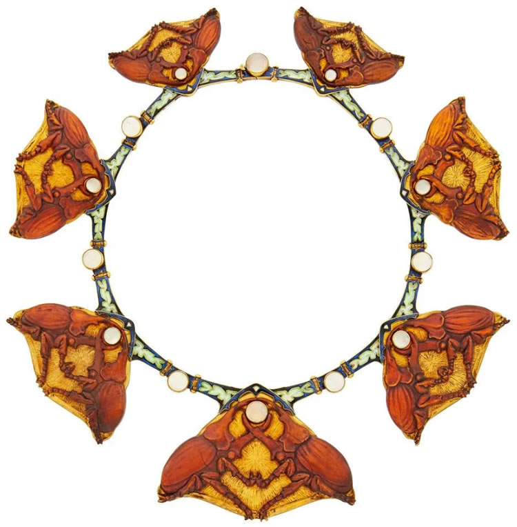 R. Lalique Paires de Scarabees  Necklace