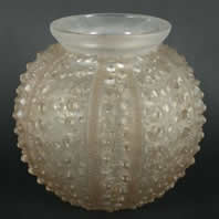 Lalique Vase Oursin