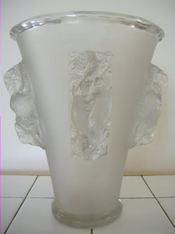Camargue Lalique France Crystal Vase