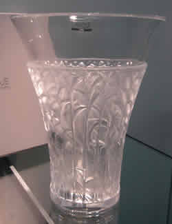 Ibis Lalique France Cyrstal Modern Vase