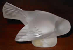 Moineau Coquet Bird Lalique France Crystal Paperweight