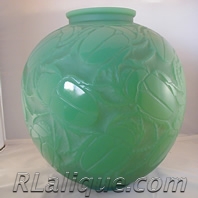 R Lalique Vase Gros Scarabees