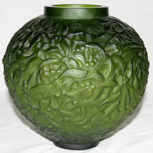 Green Gui Possible Rene Lalique Unsigned Vase