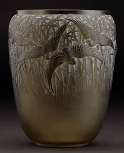 Rene Lalique Vase Aigrettes in Olive Green Glass