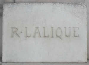 Lalique House In Paris: R. Lalique Carved In Stone