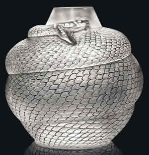 Rene Lalique Serpent Vase In Frosted Glass