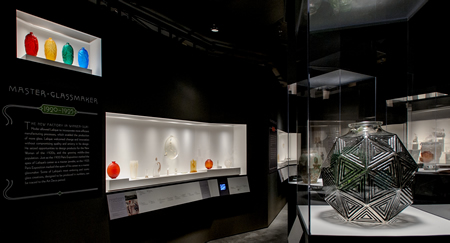 Rene Lalique Enchanted By Glass Exhibition At The Corning Museum View Inside The Exhbition