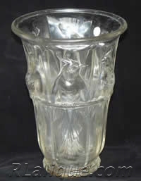 R. Lalique Fake Vase With Forged Molded Signature