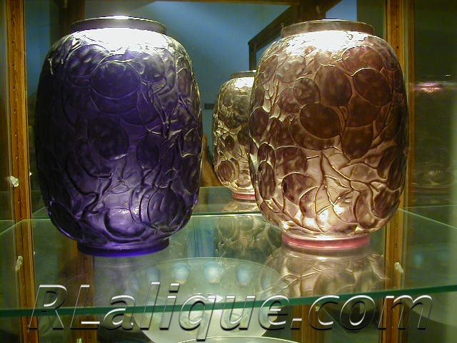 R Lalique Vase Monnaie Du Pape Mauve and Purple Pair