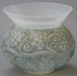R. Lalique Fontainebleau Vase