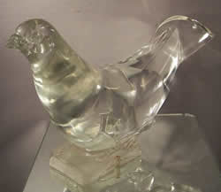 Lalique Fountain Element: Pigeon