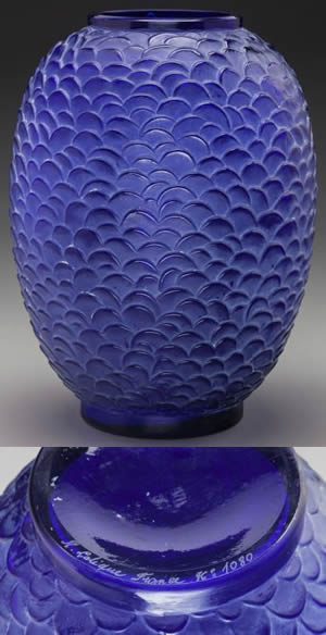 Fake Ecailles Vase And Fake Signature Close Copy of Rene Lalique Design In Blue Glass Sold By Heritage Auction House In the United States