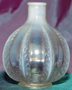 Fenton Glass Fake Rene Lalique Malines Vase