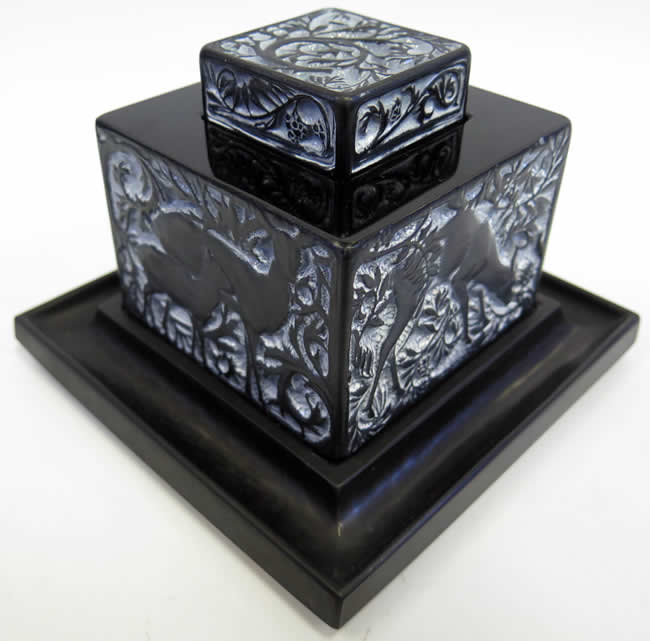 R. Lalique Biches Inkwell