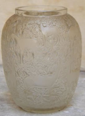 R. Lalique Biches Vase