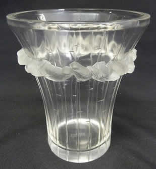 R. Lalique Boulouris Vase