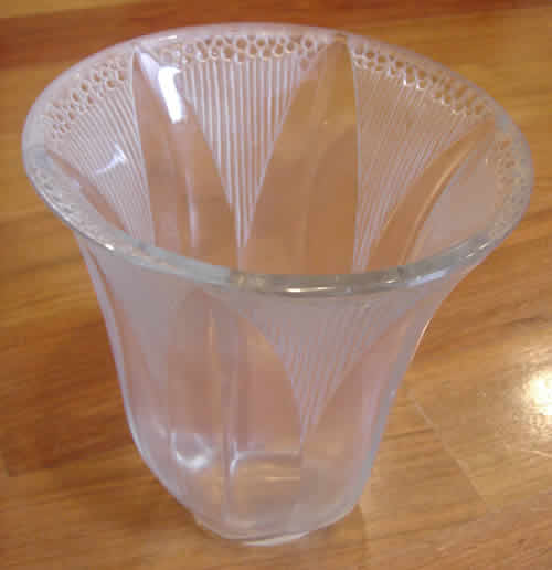 R. Lalique Campanule Vase