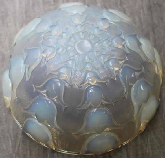 R. Lalique Campanules Bowl