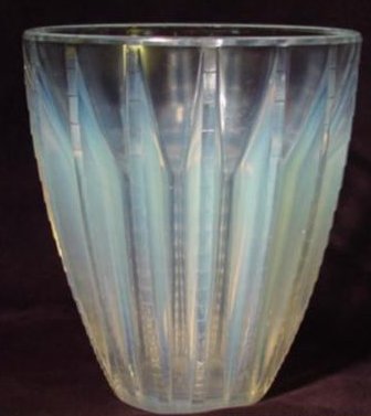 R. Lalique Chamonix Vase