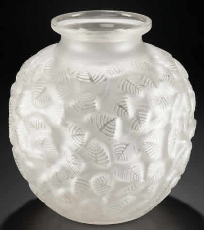 R. Lalique Charmilles Vase