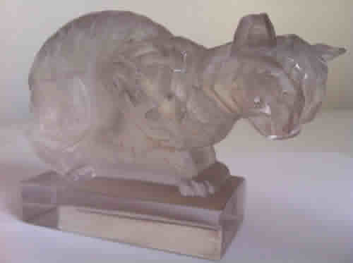 Rene Lalique  Chat Paperweight 
